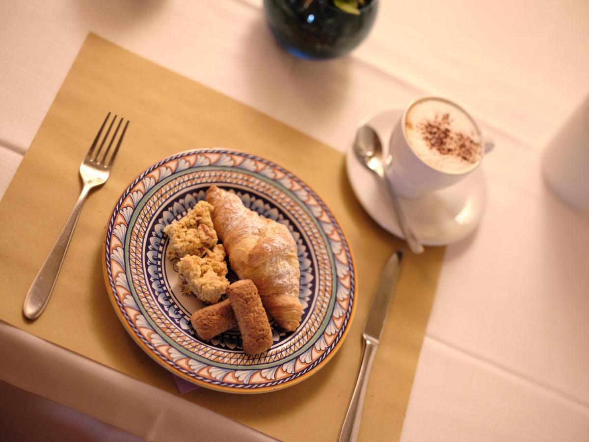 Il Glicine B&B Ristorante Cazzago San Martino Exteriör bild