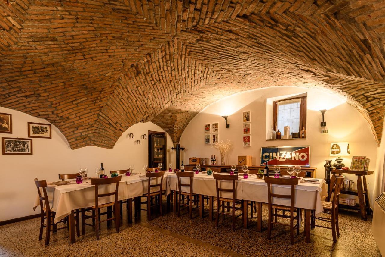 Il Glicine B&B Ristorante Cazzago San Martino Exteriör bild