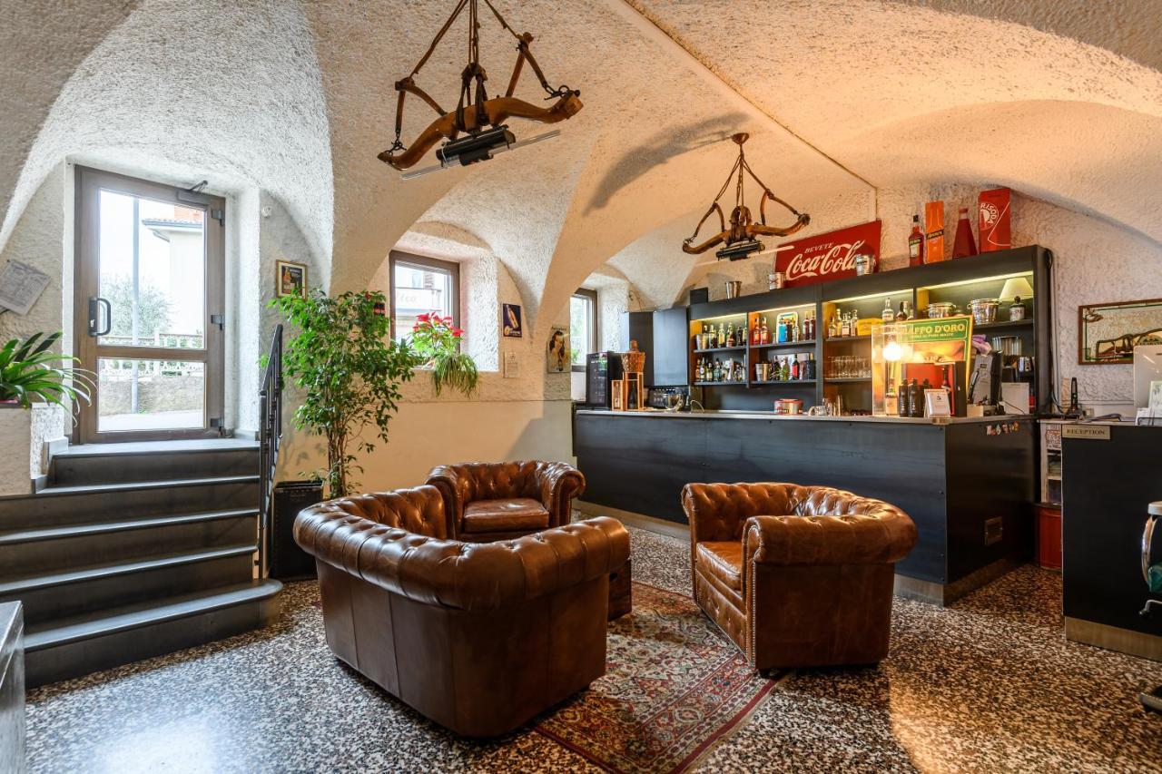 Il Glicine B&B Ristorante Cazzago San Martino Exteriör bild